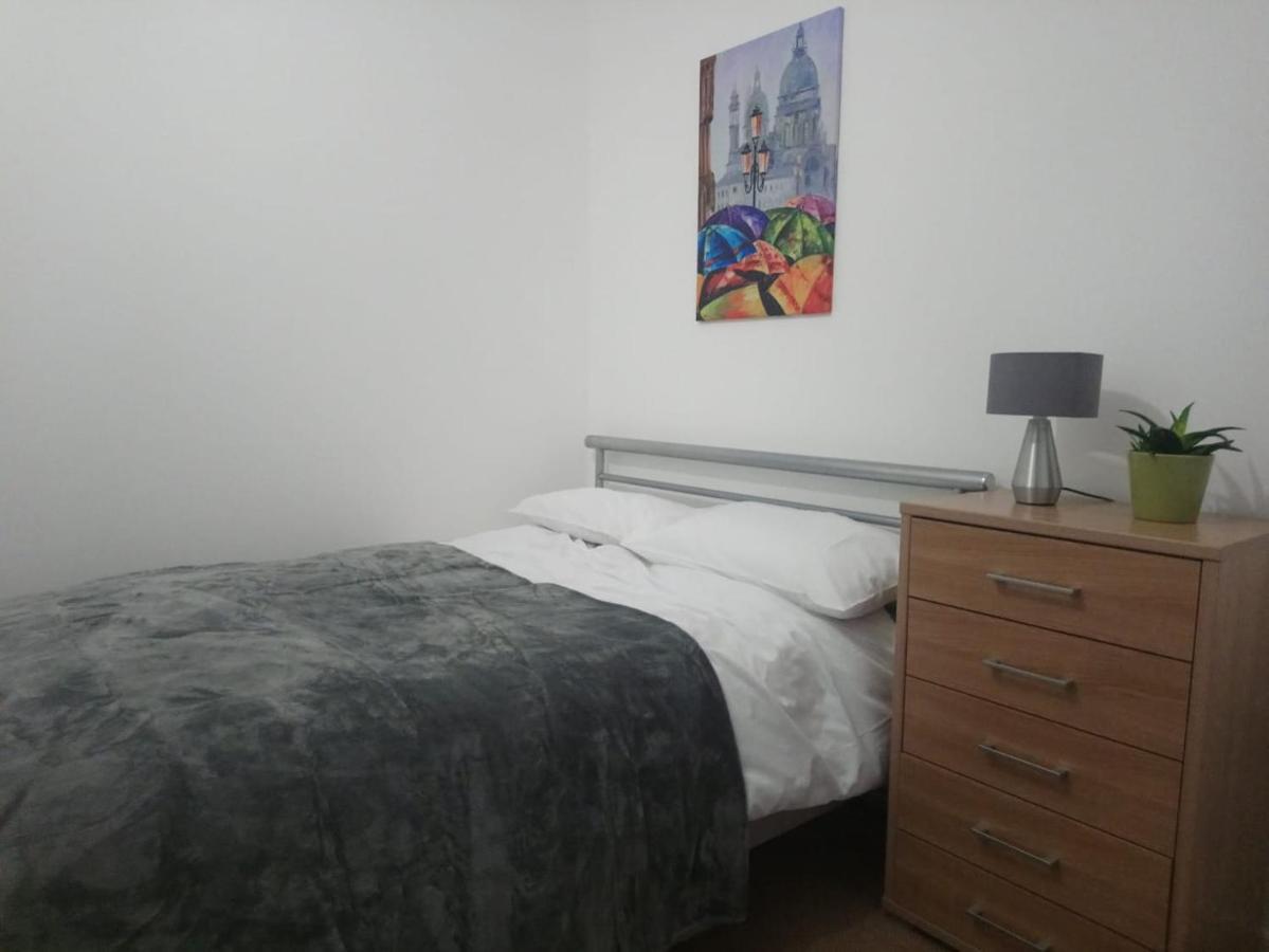 1 Bedroom Flat In Sheffield City Centre-Sleeps 4 Luaran gambar